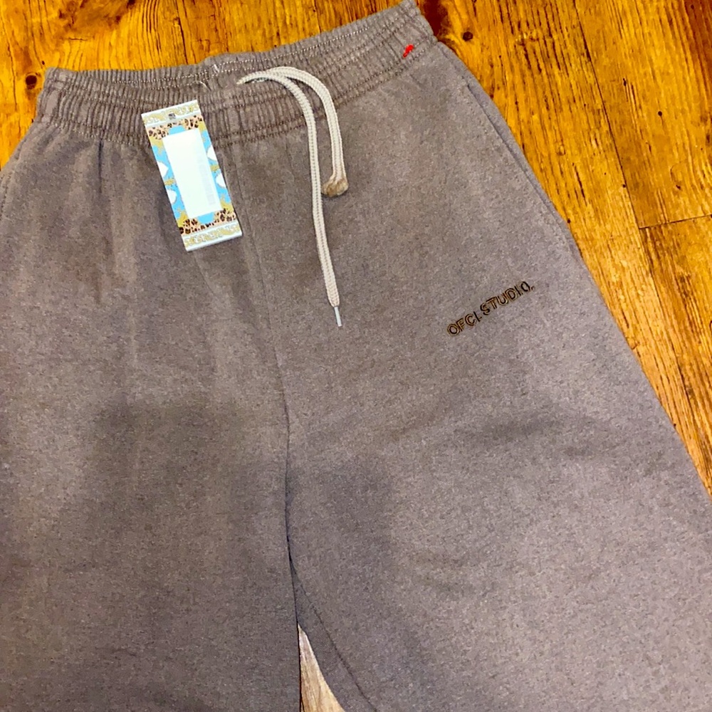 Boohoo Chocolate Joggers - Picture 3 of 4